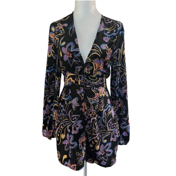 Nasty Gal Button Front Floral Mini Dress – Medium – NWT - Picture 2 of 10